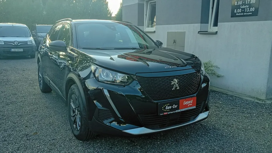 PEUGEOT 2008 -