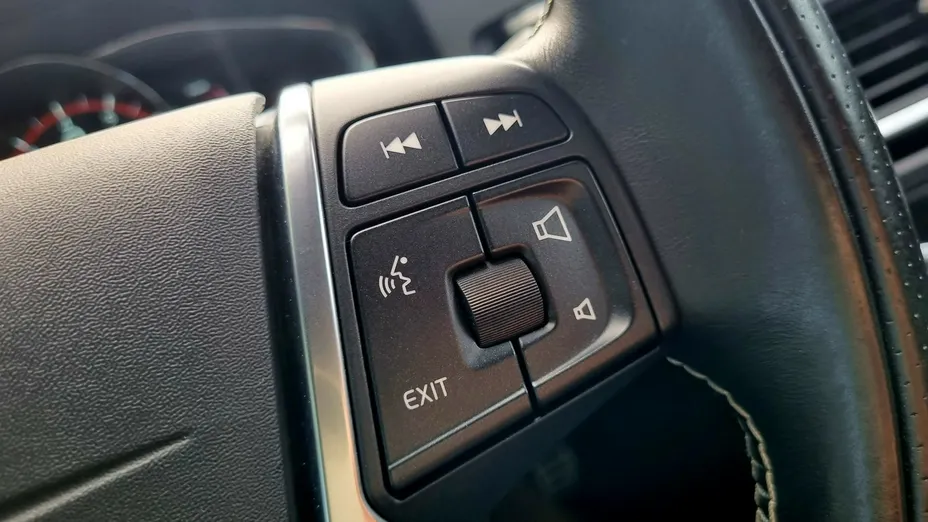 VOLVO S60 -