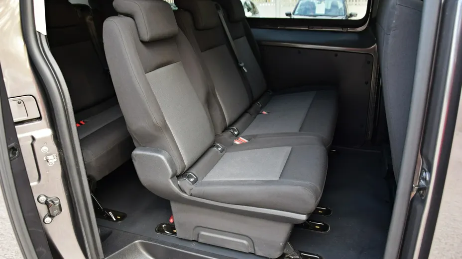 OPEL Vivaro -