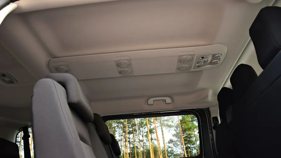 OPEL Vivaro -