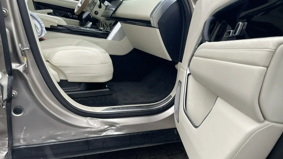 LAND ROVER Range Rover -