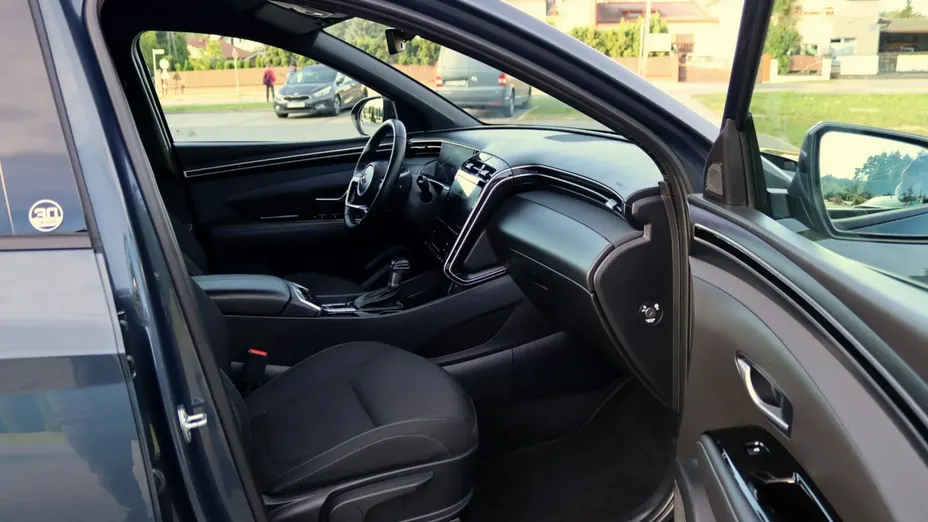 HYUNDAI Tucson -