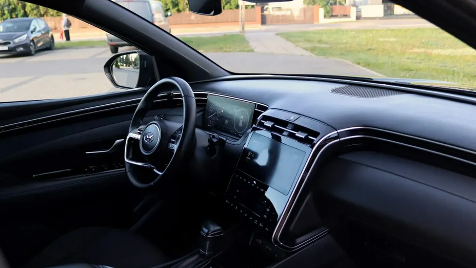 HYUNDAI Tucson -