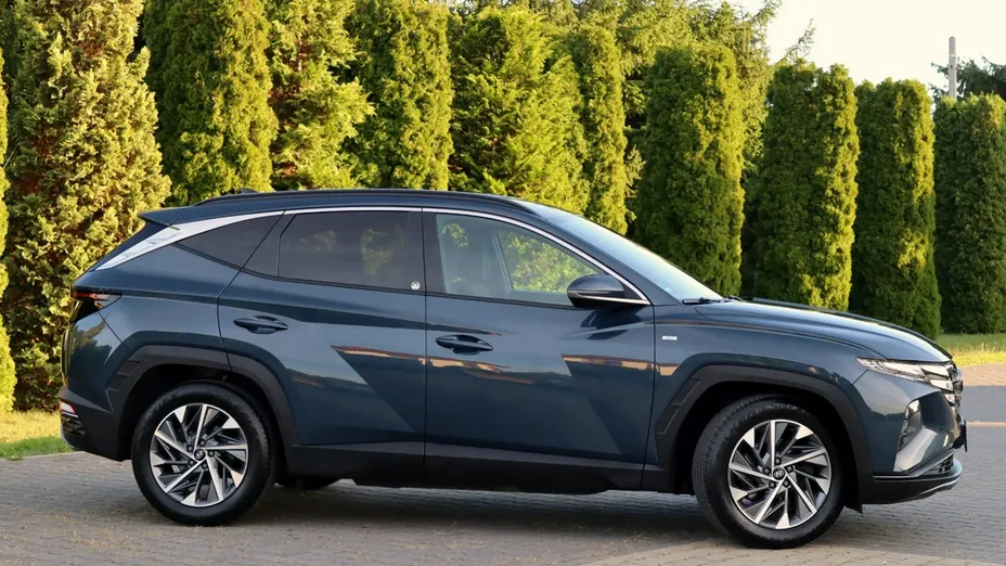 HYUNDAI Tucson -