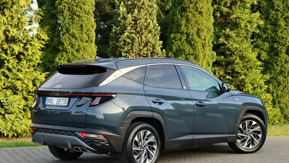 HYUNDAI Tucson -