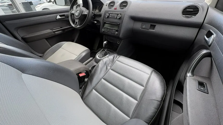 VOLKSWAGEN Caddy -
