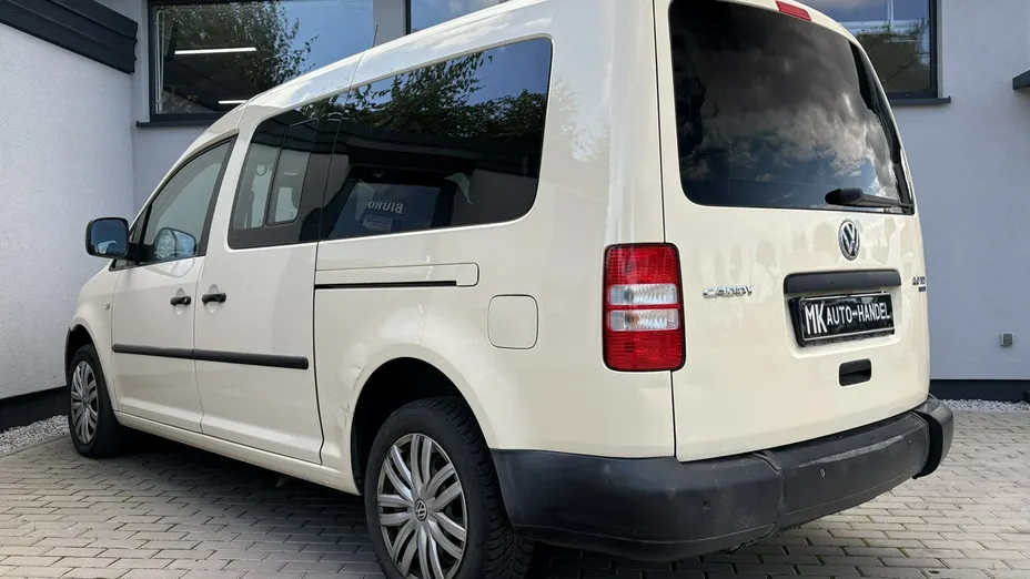 VOLKSWAGEN Caddy -