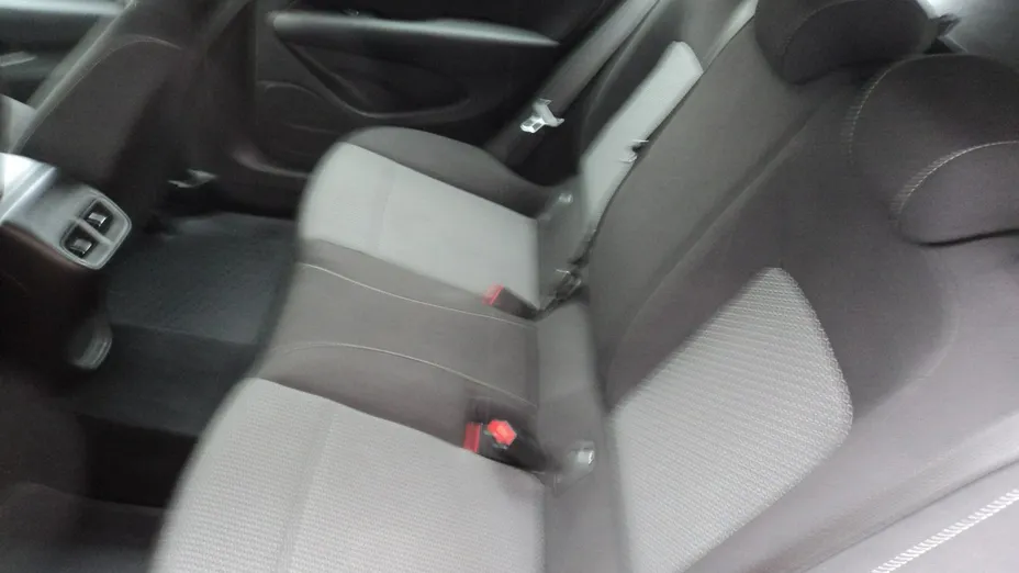 OPEL Insignia -
