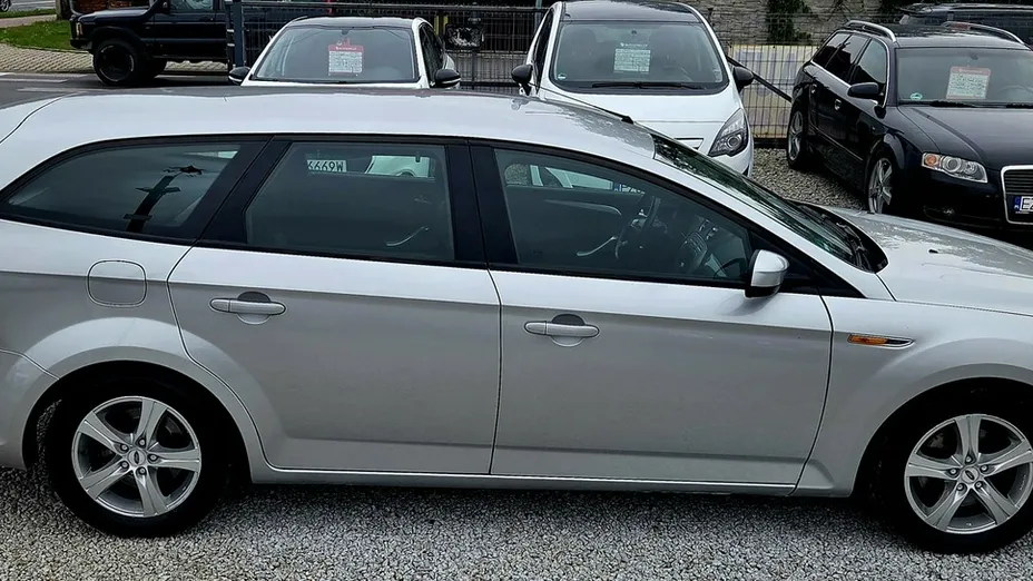 FORD Mondeo -