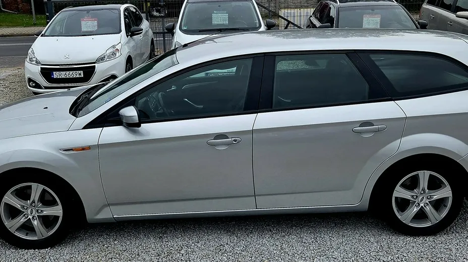 FORD Mondeo -