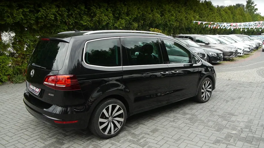 VOLKSWAGEN Sharan -