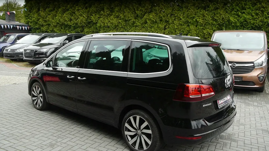 VOLKSWAGEN Sharan -