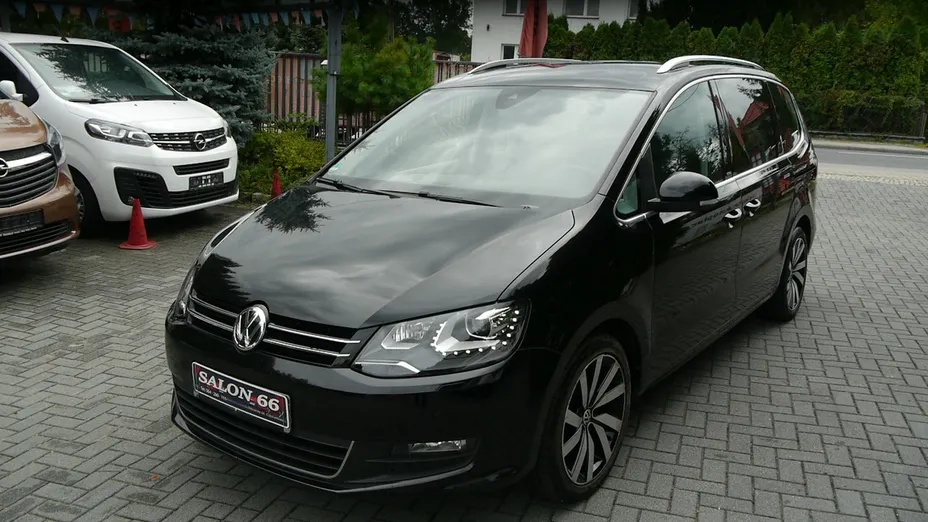 VOLKSWAGEN Sharan -