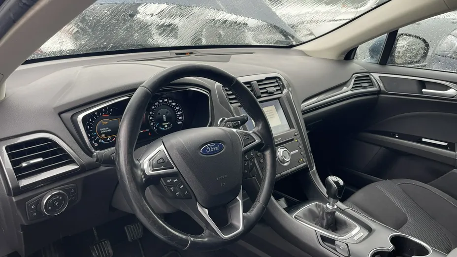 FORD Mondeo -