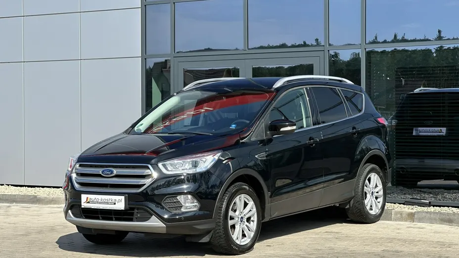FORD Kuga -