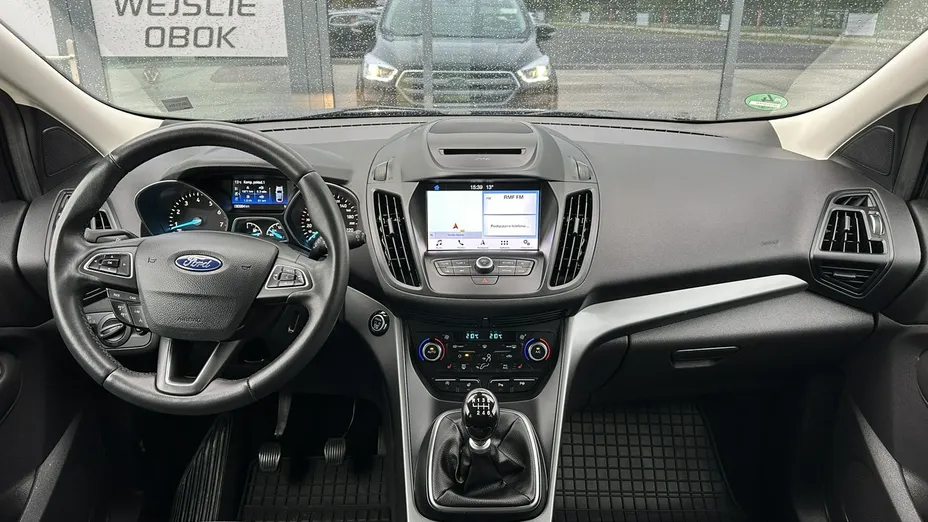 FORD Kuga -