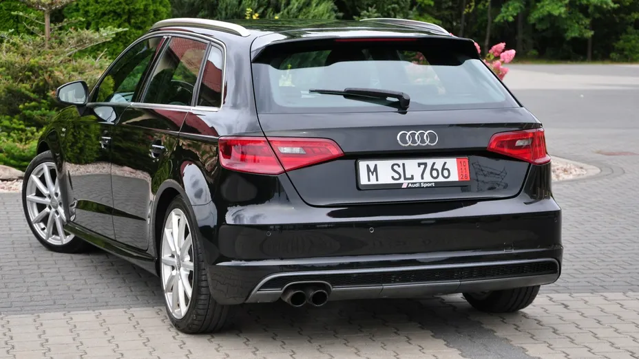 AUDI A3 Sportback -