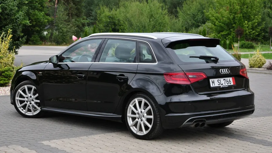 AUDI A3 Sportback -