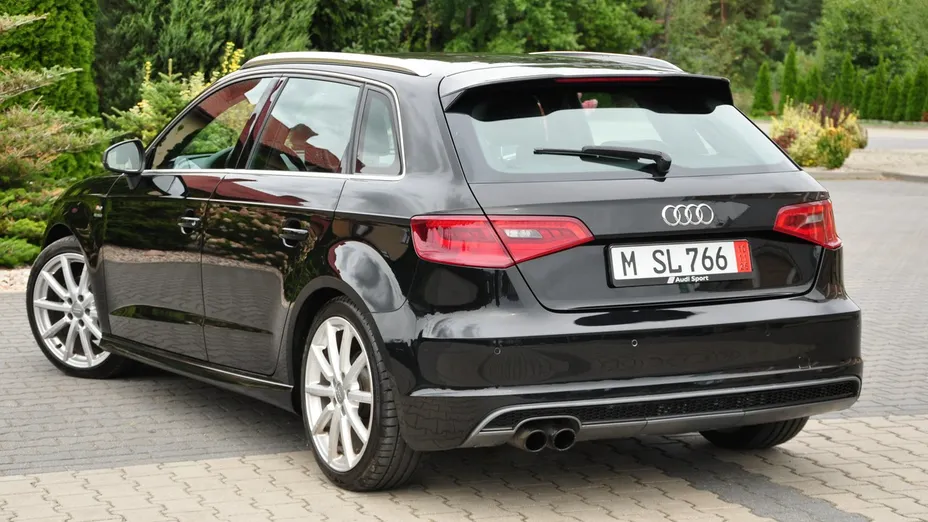 AUDI A3 Sportback -