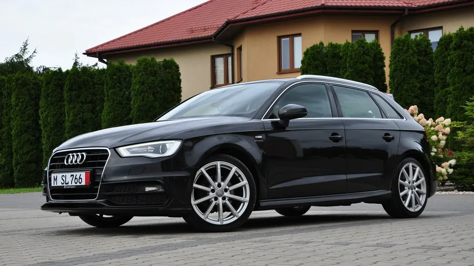 AUDI A3 Sportback -