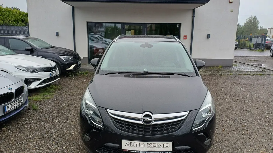 OPEL Zafira -