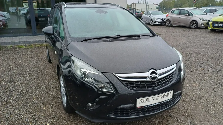 OPEL Zafira -