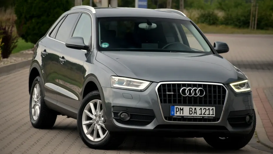 AUDI Q3 -