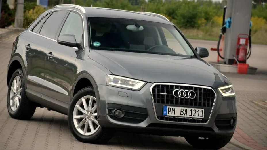 AUDI Q3 -