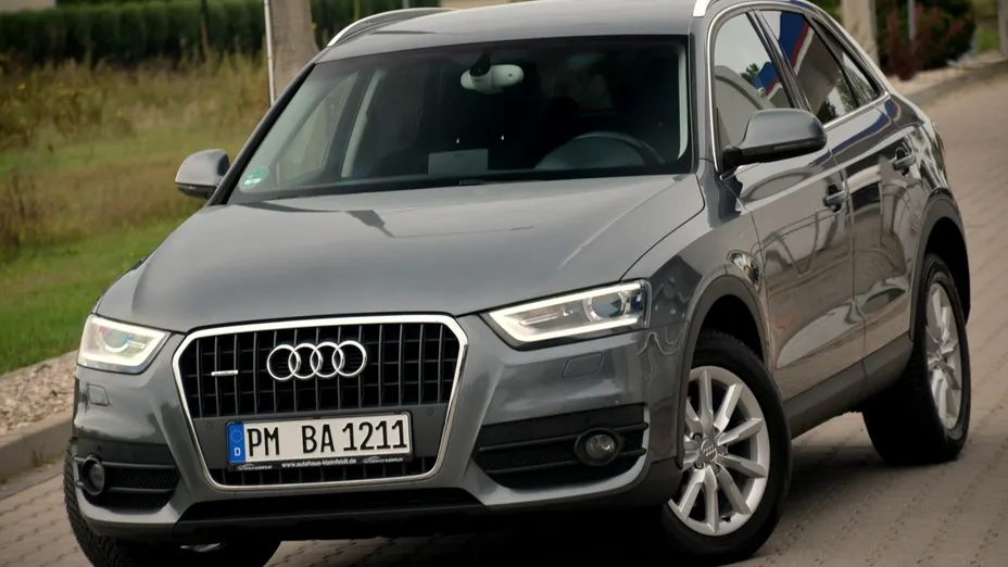 AUDI Q3 -
