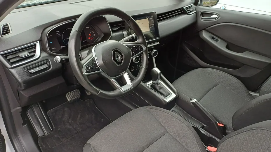 RENAULT Clio -