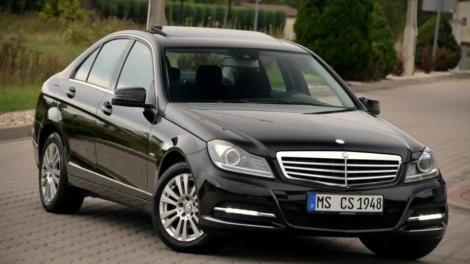 MERCEDES-BENZ C Klasa -