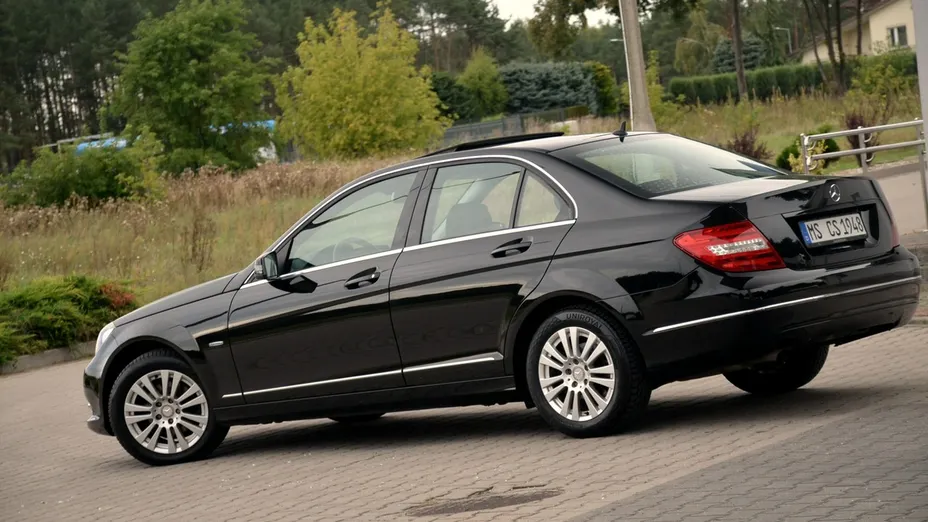 MERCEDES-BENZ C Klasa -