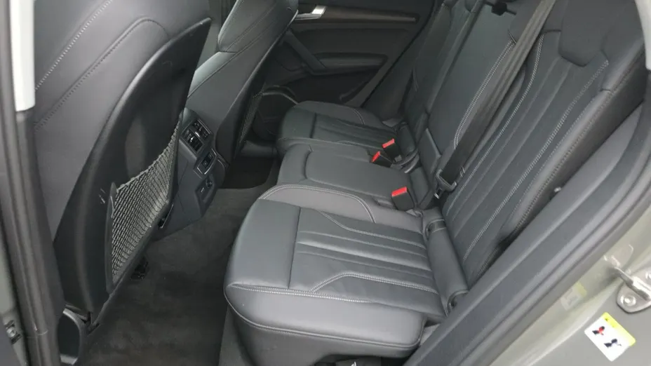AUDI Q5 -