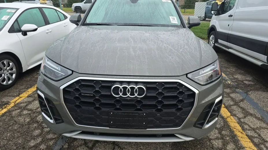 AUDI Q5 -
