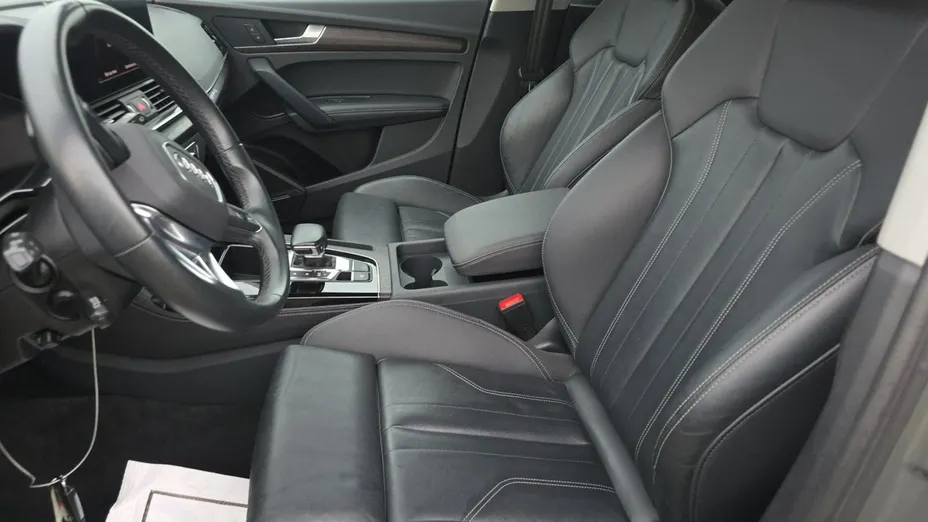AUDI Q5 -