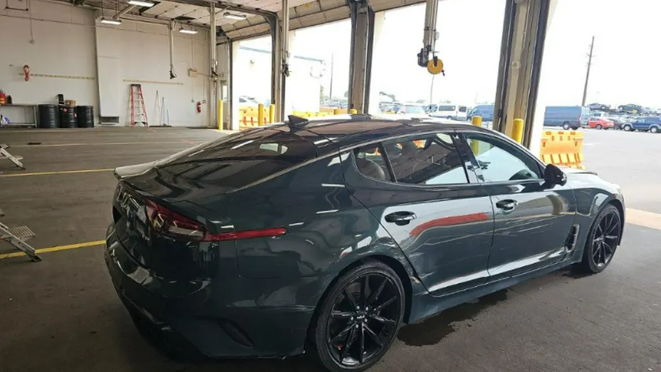 KIA Stinger -