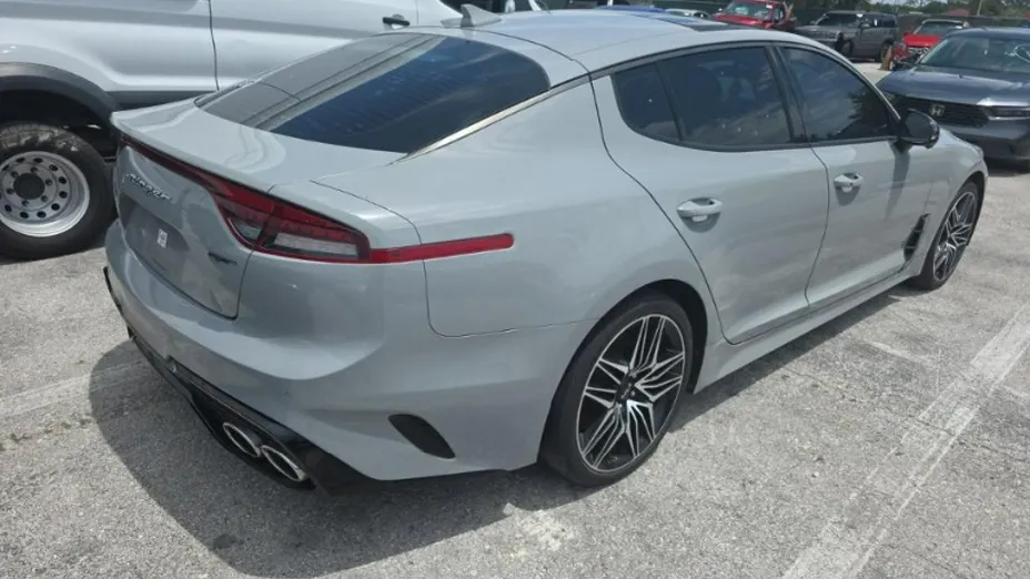 KIA Stinger -