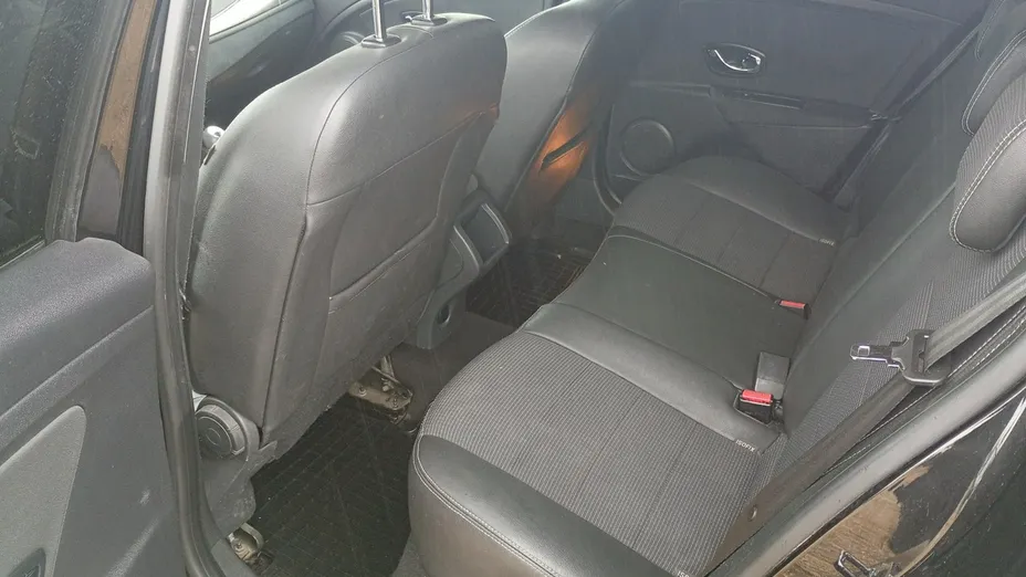 RENAULT Megane -
