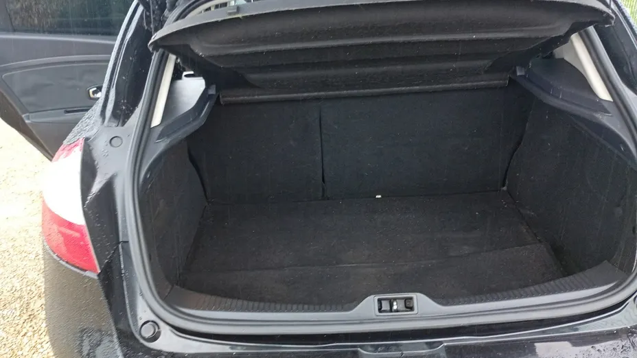 RENAULT Megane -