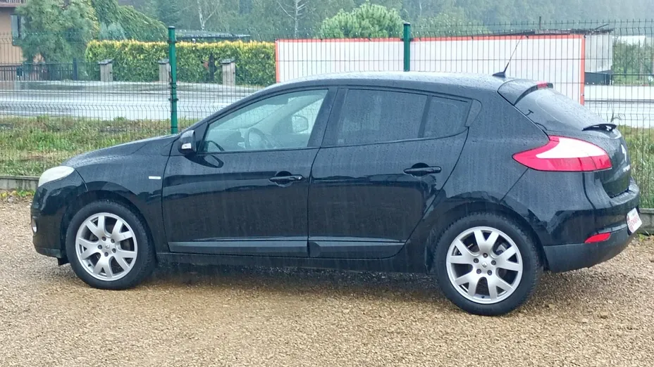 RENAULT Megane -
