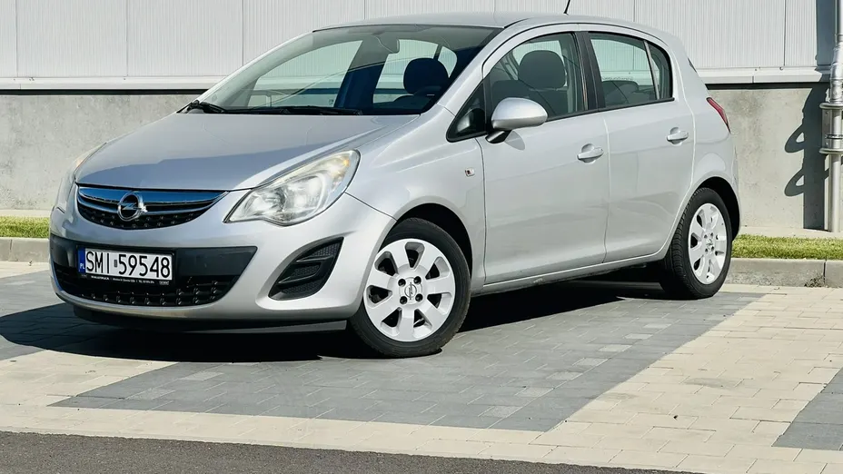 OPEL Corsa -