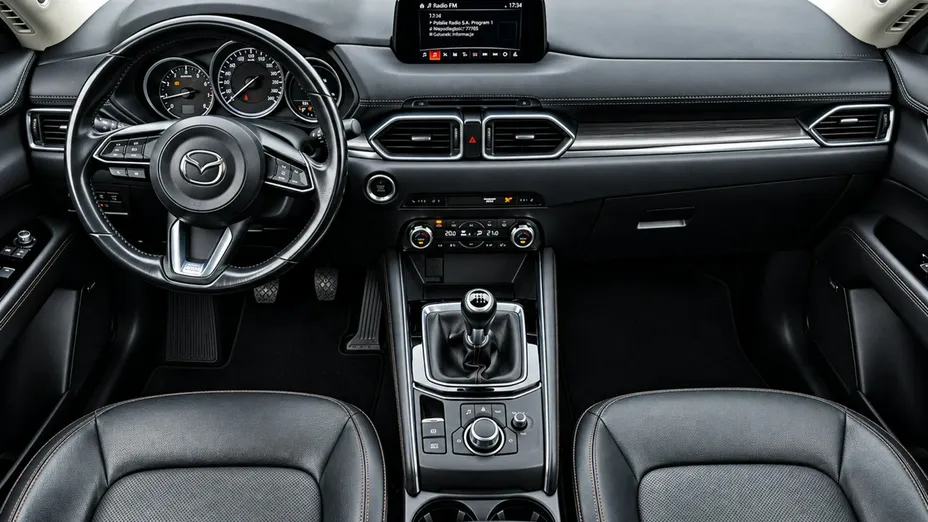 MAZDA CX-5 -