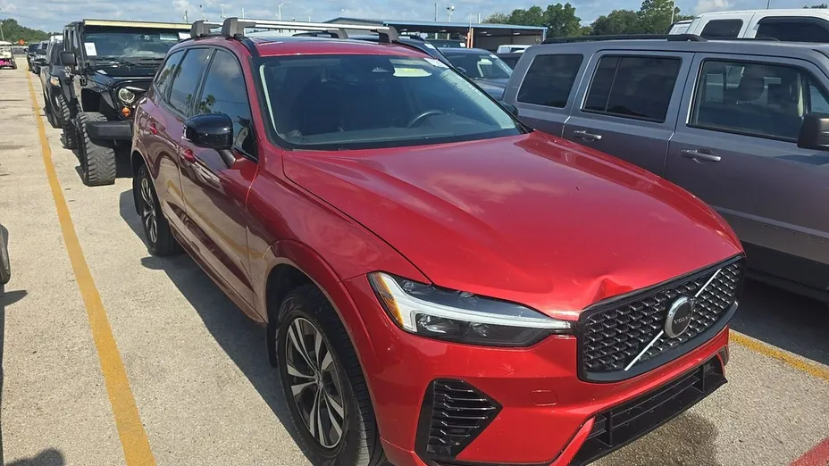 VOLVO XC60 -
