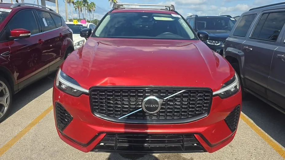 VOLVO XC60 -