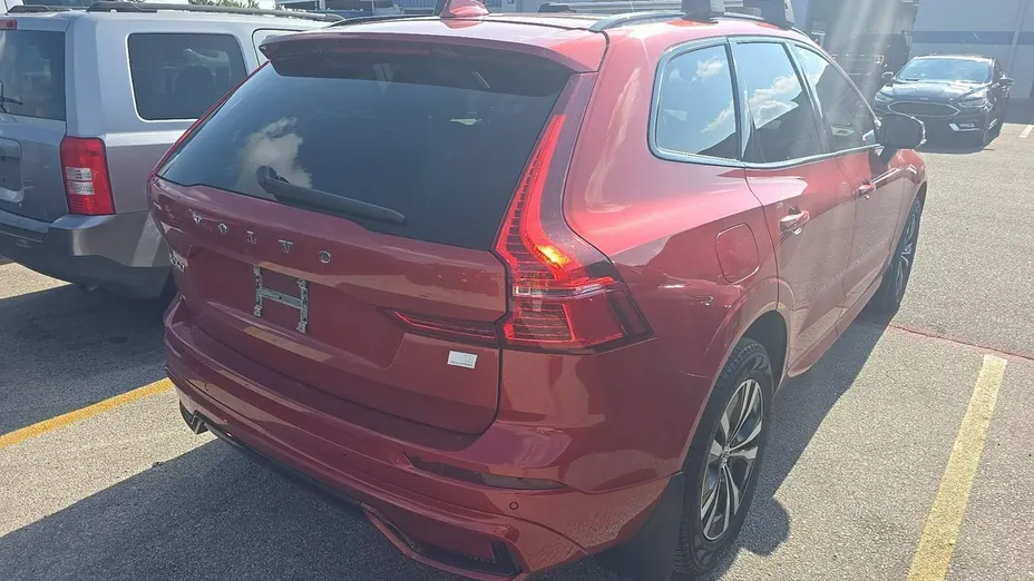 VOLVO XC60 -