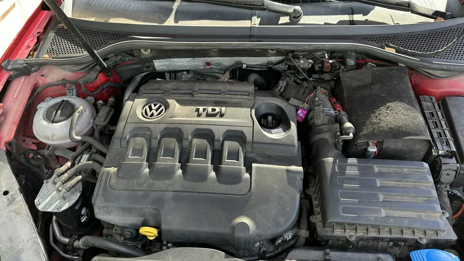 VOLKSWAGEN Passat -