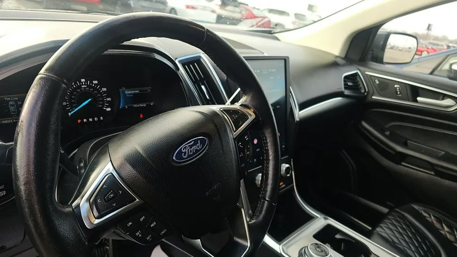 FORD Edge -