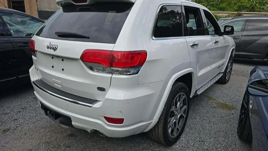 JEEP Grand Cherokee -