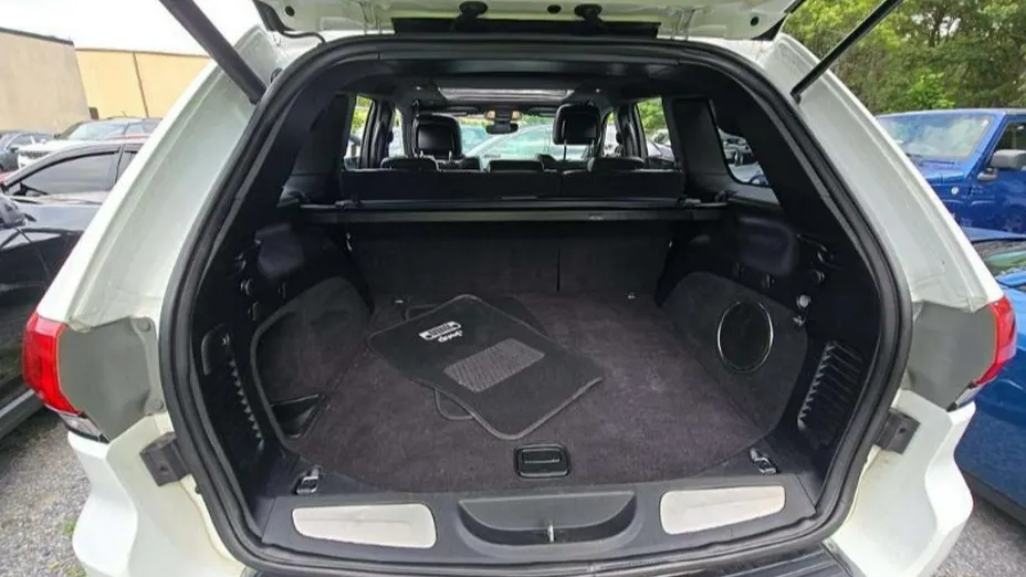 JEEP Grand Cherokee -