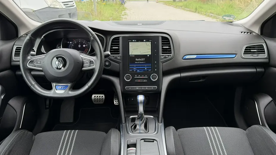 RENAULT Megane -